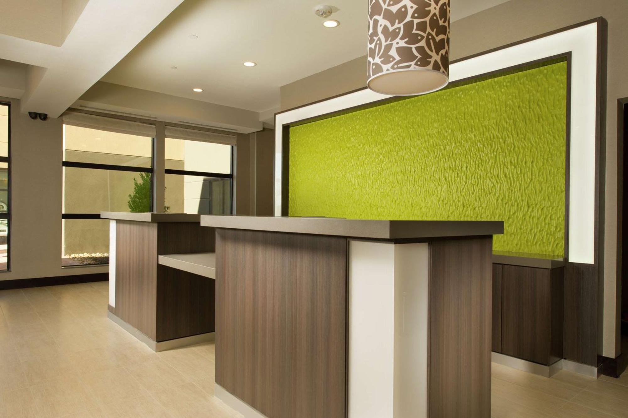 Hilton Garden Inn קולג' סטיישן מראה חיצוני תמונה