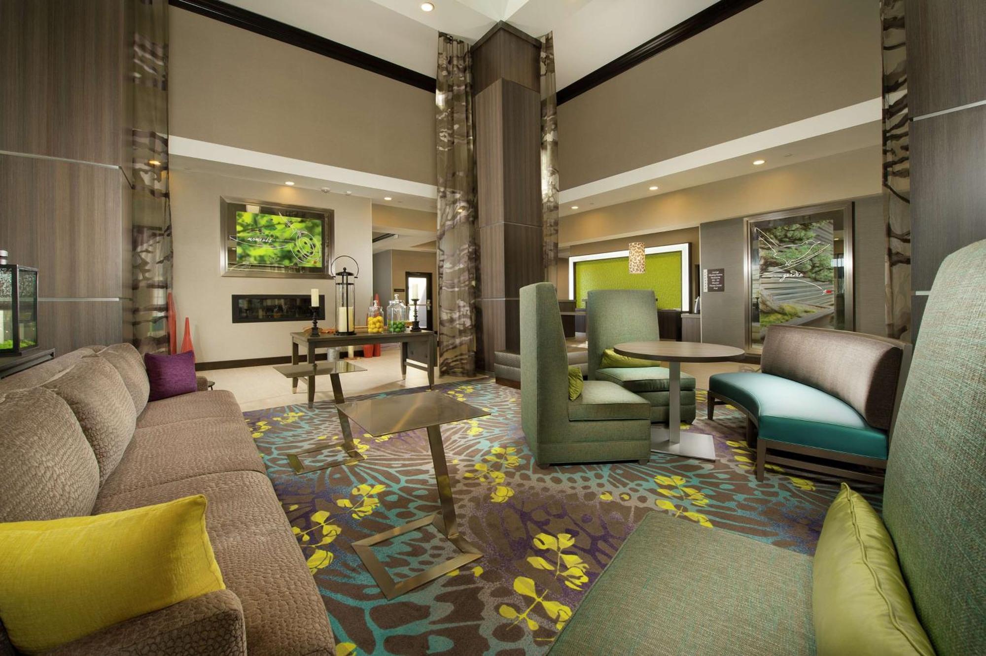 Hilton Garden Inn קולג' סטיישן מראה חיצוני תמונה